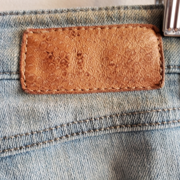 Guess The Msdel Jean Distressed Holy Boho Skinny Leg Roll Up Cuffs Woman Size 26 - Picture 13 of 16